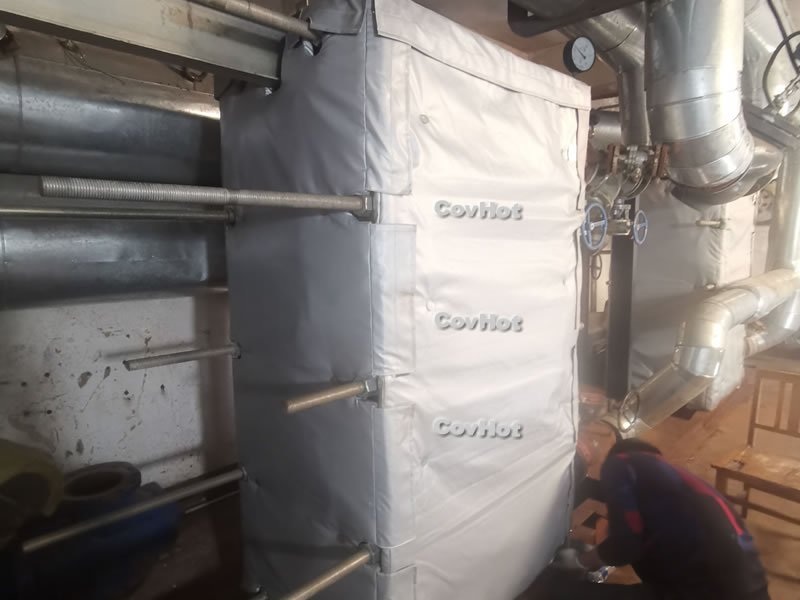 板式<a href=http://m.renren8.cn/e/tags/?tagname=%E6%8D%A2%E7%83%AD%E5%99%A8%E4%BF%9D%E6%B8%A9 target=_blank class=infotextkey>換熱器保溫</a>,<a href=http://m.renren8.cn/e/tags/?tagname=%E5%8F%AF%E6%8B%86%E5%8D%B8%E4%BF%9D%E6%B8%A9%E5%A5%97 target=_blank class=infotextkey>可拆卸<a href=http://m.renren8.cn/e/tags/?tagname=%E4%BF%9D%E6%B8%A9%E5%A5%97 target=_blank class=infotextkey>保溫套</a></a>